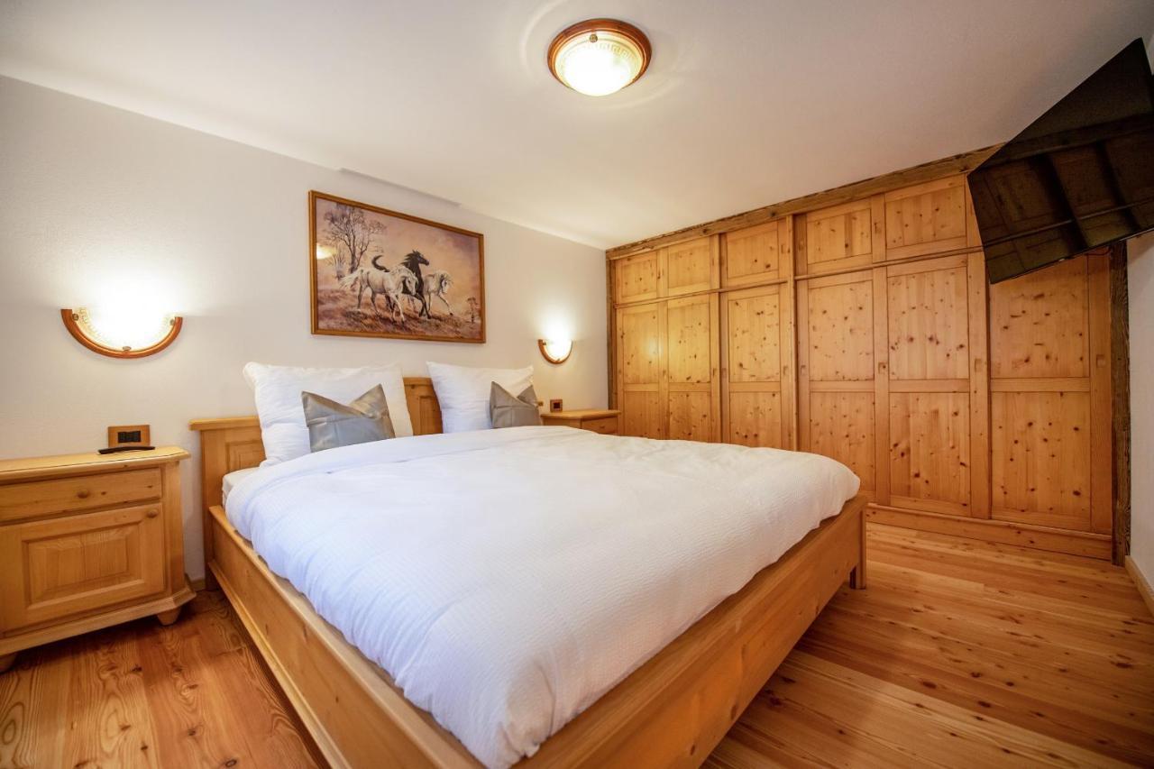Apartments Berna 오르띠세이 외부 사진