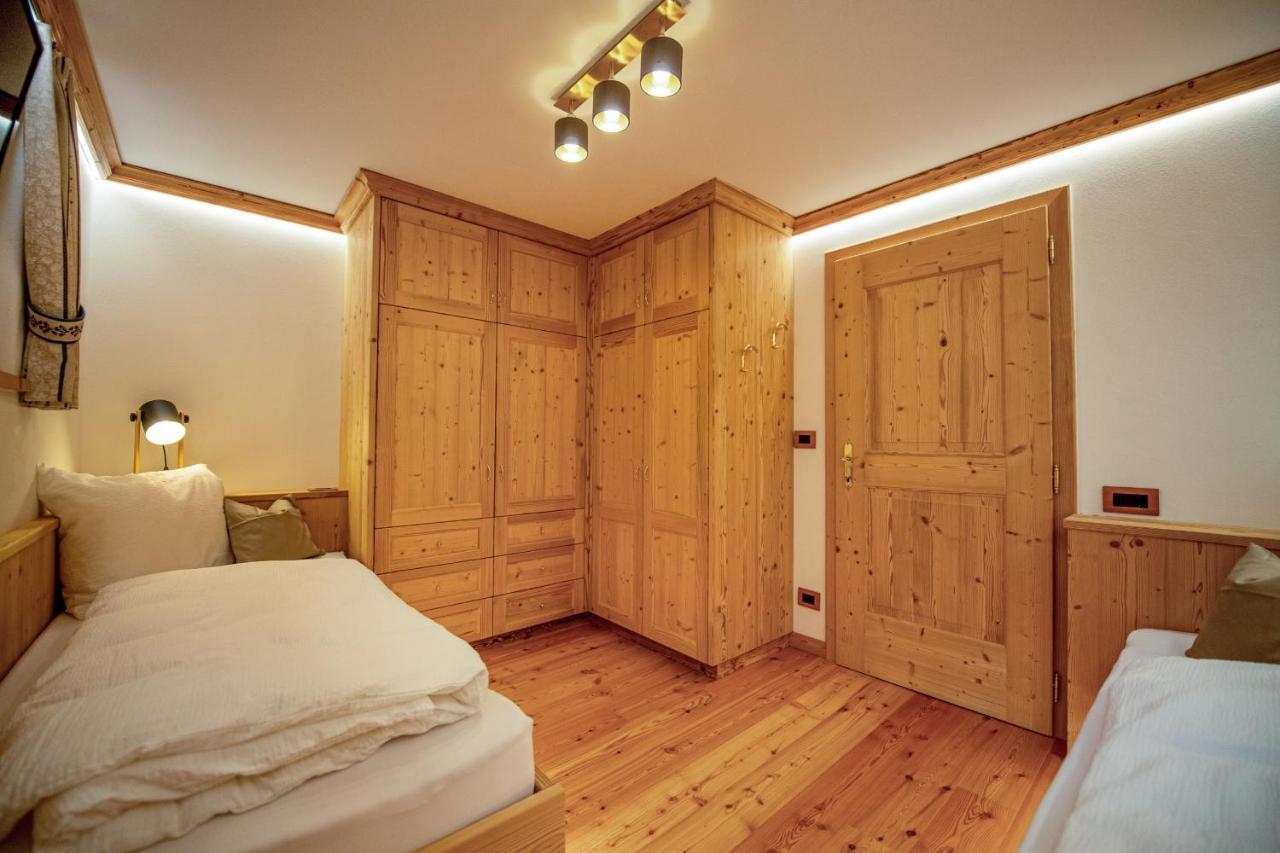 Apartments Berna 오르띠세이 외부 사진