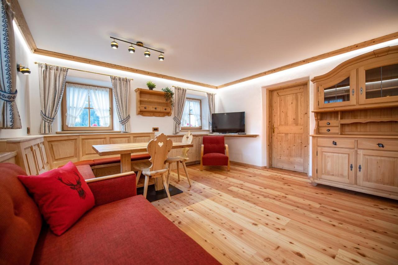 Apartments Berna 오르띠세이 외부 사진